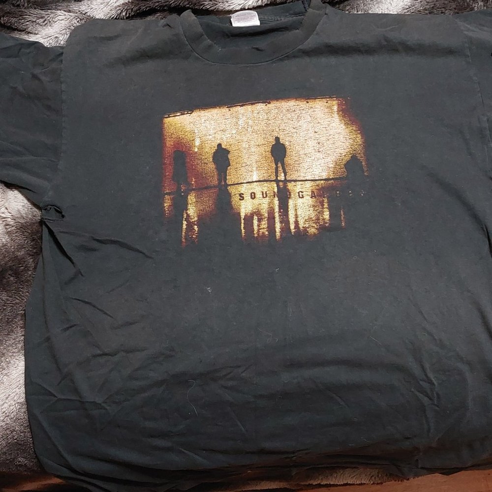**SOLD!**  Soundgarden - 1997 Concert Shirt